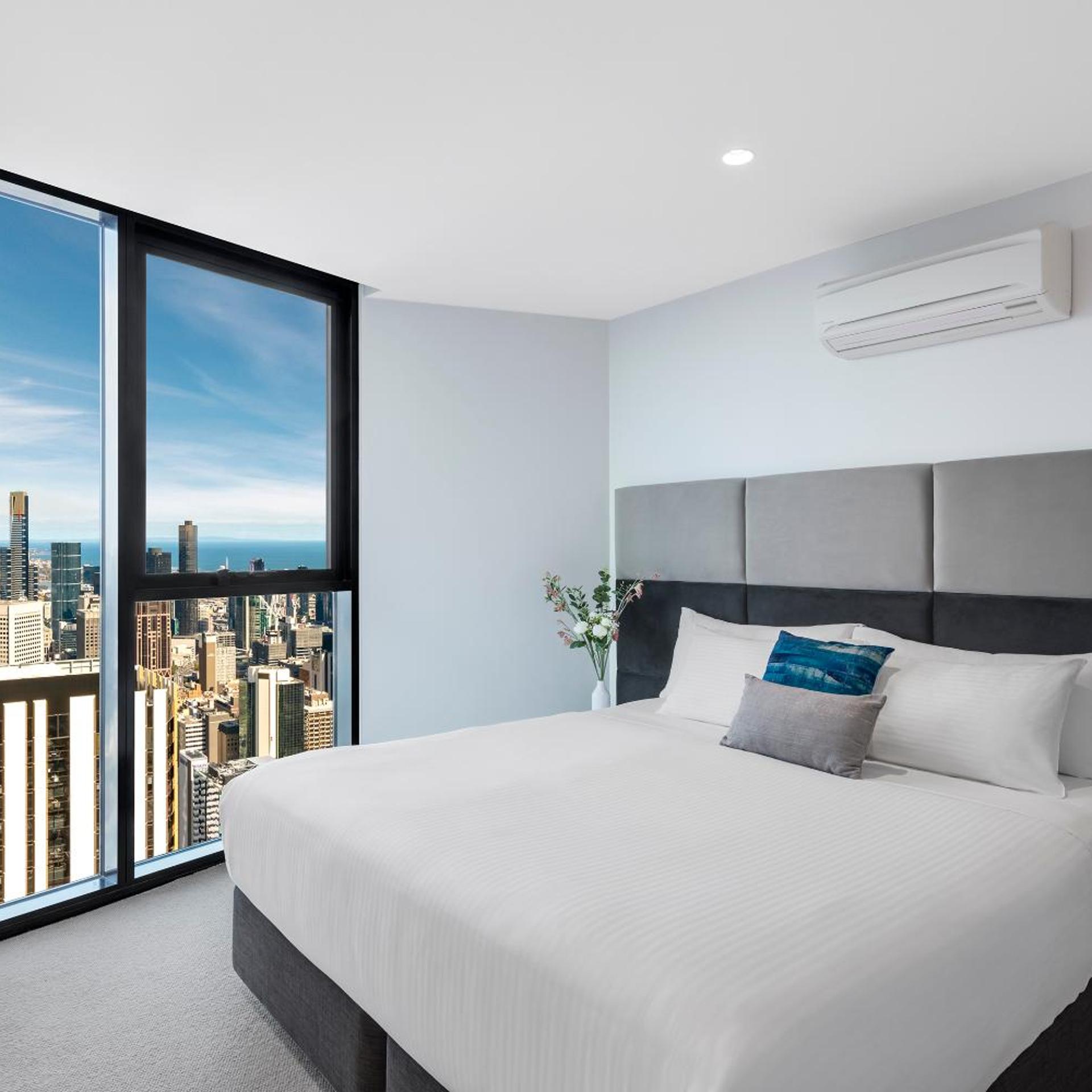 3 Bedrooms, Sky, Apartment