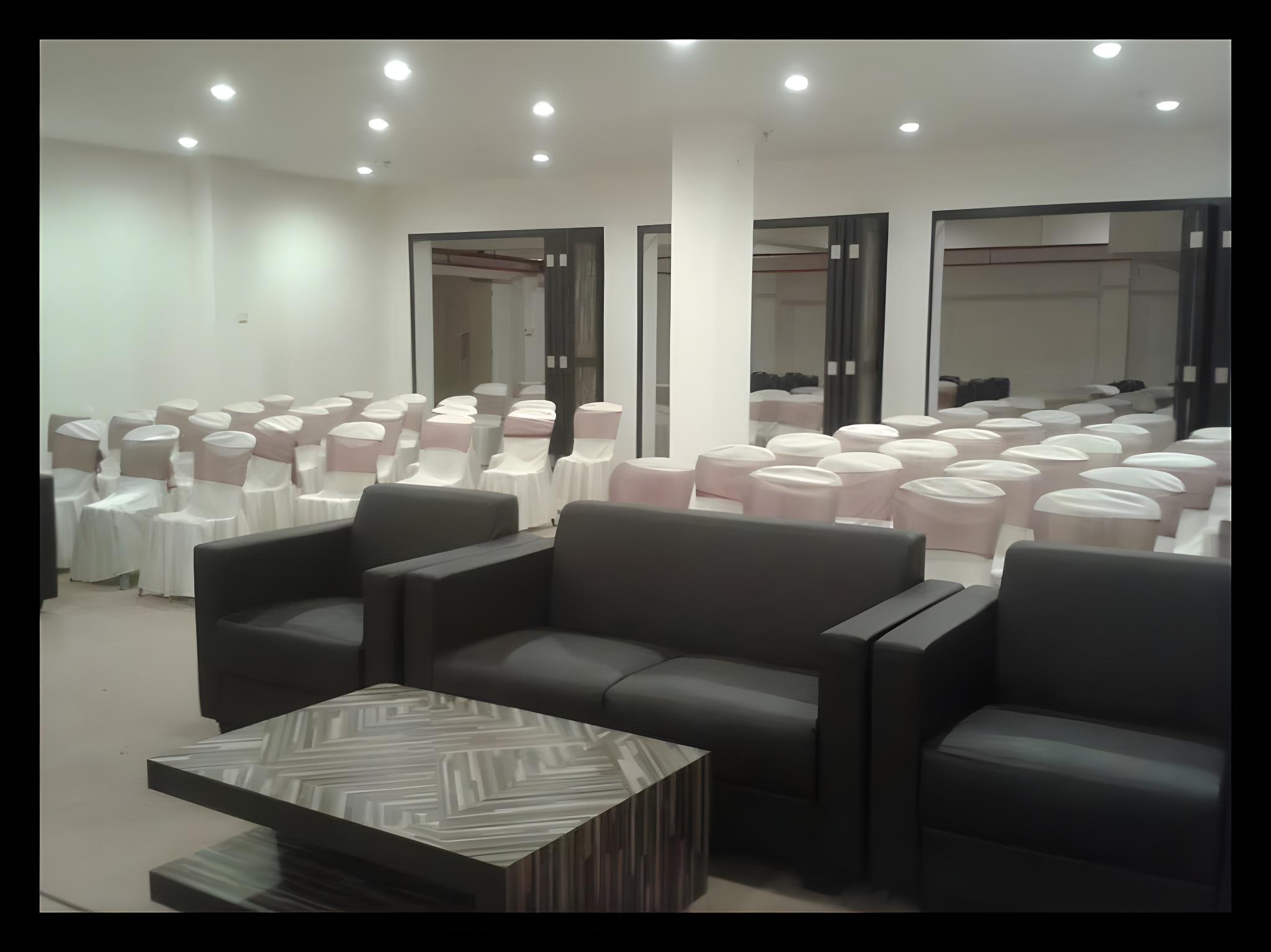 Galaxy Hotel 23/24