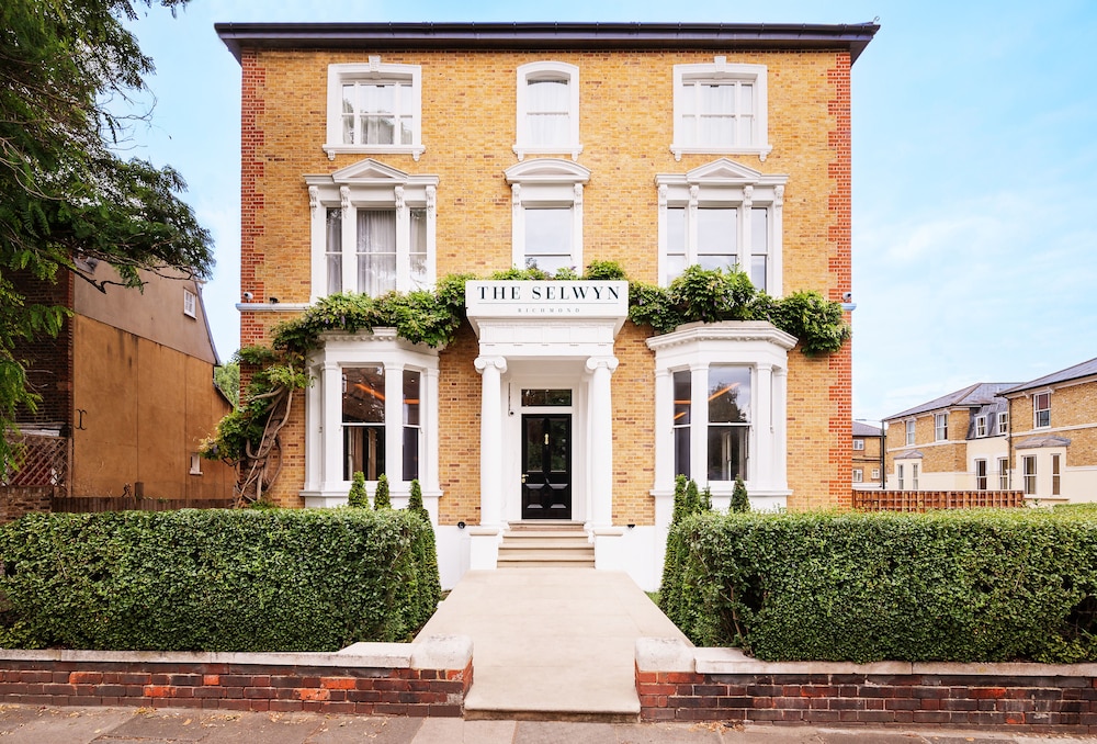 The Selwyn 19/22