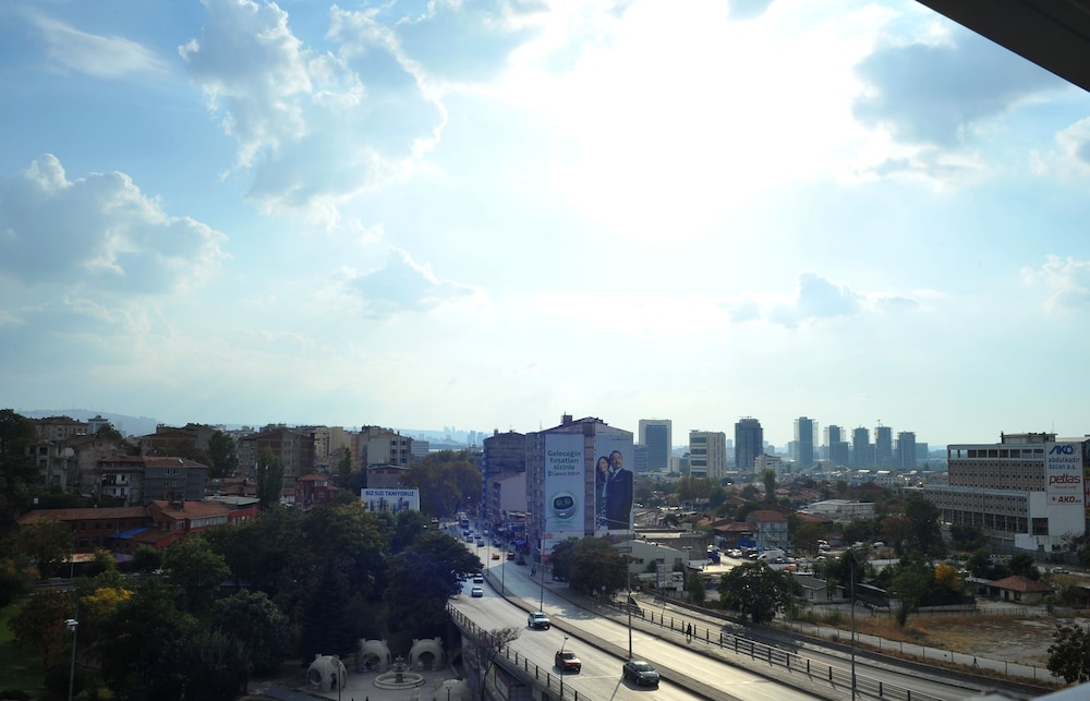 Lion City Hotel Ankara 43/50