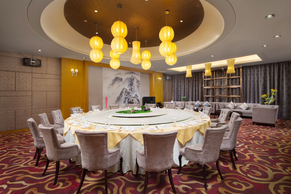 Zhangjiajie Huatian Hotel 54/62