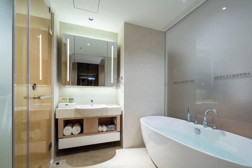 Dahengqin Superior Talent Residence 32/38