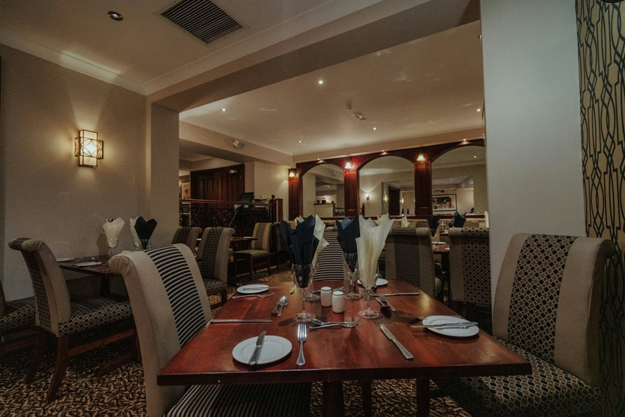 Corr's Corner Hotel 35/42