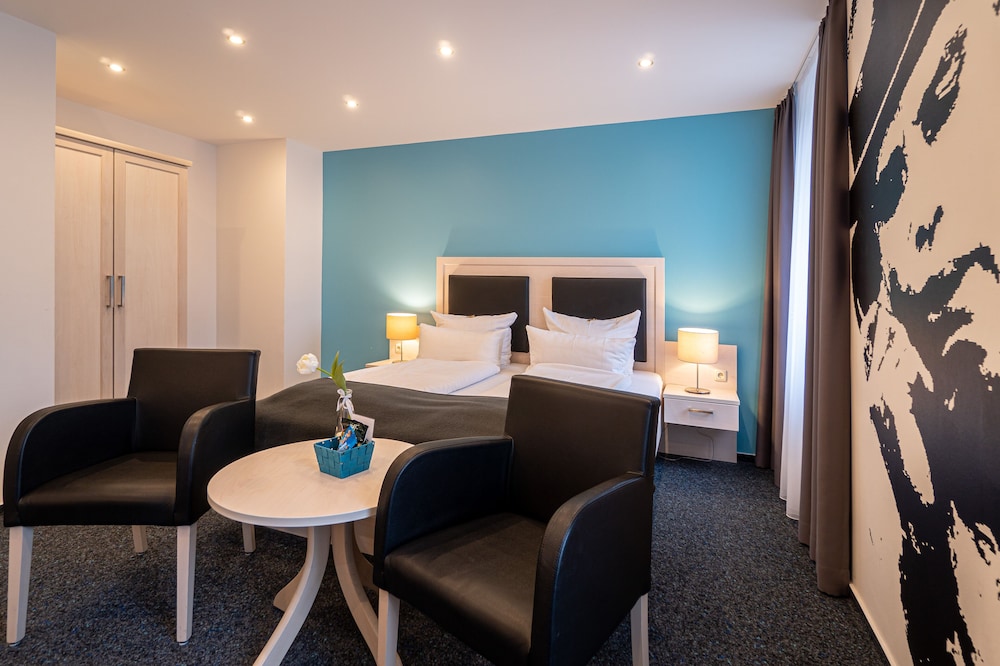 Hotel Deutscher Hof 38/48