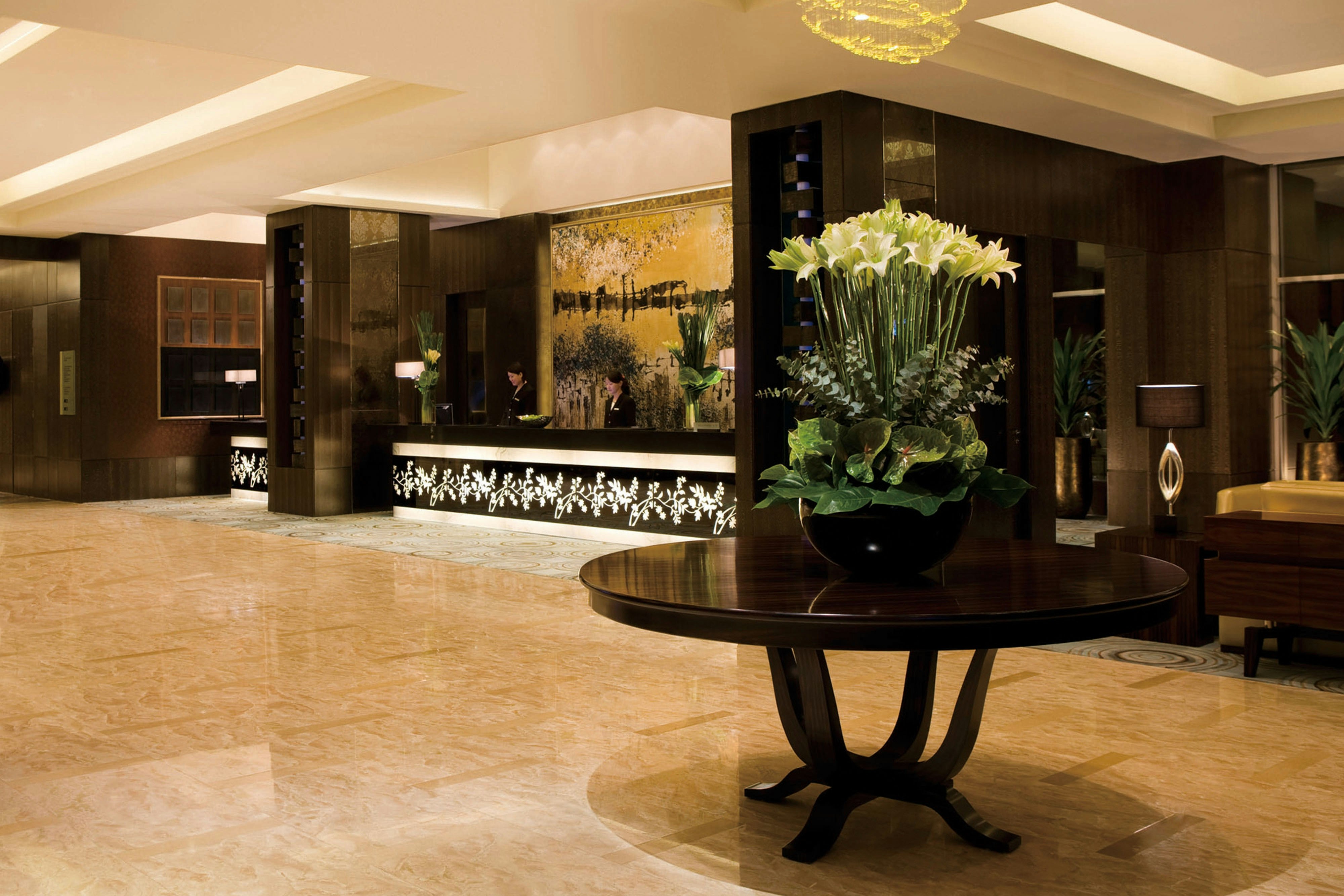 Lobby at COURTYARD BY MARRIOTT XUJIAHUI, SHANGHAI