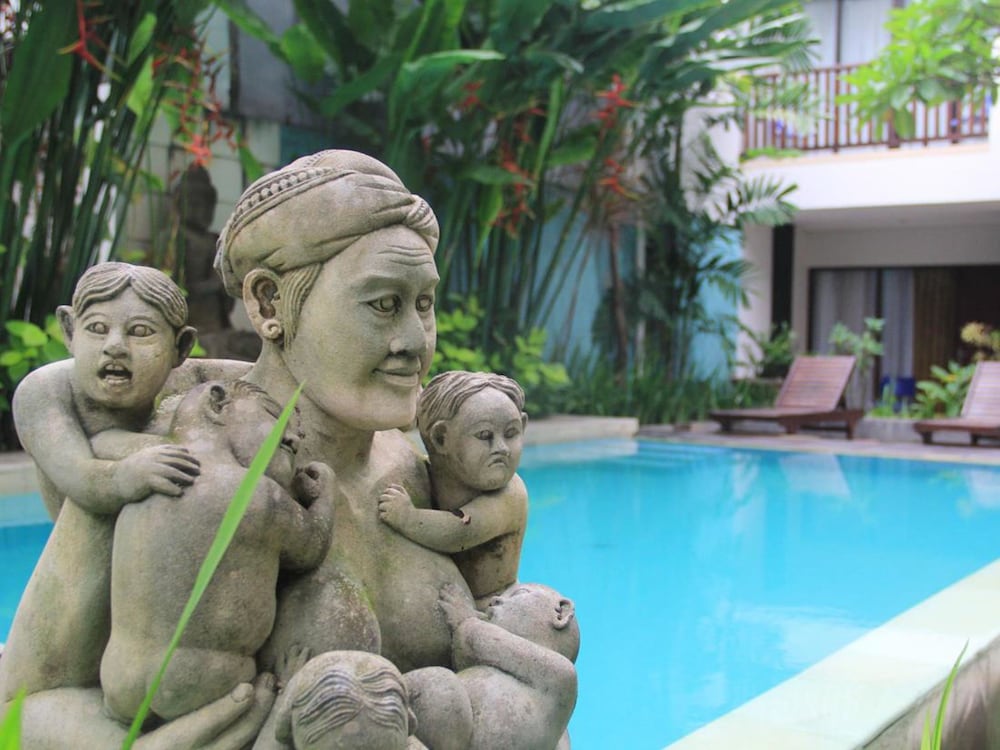 The Kubu Hotel 36/42