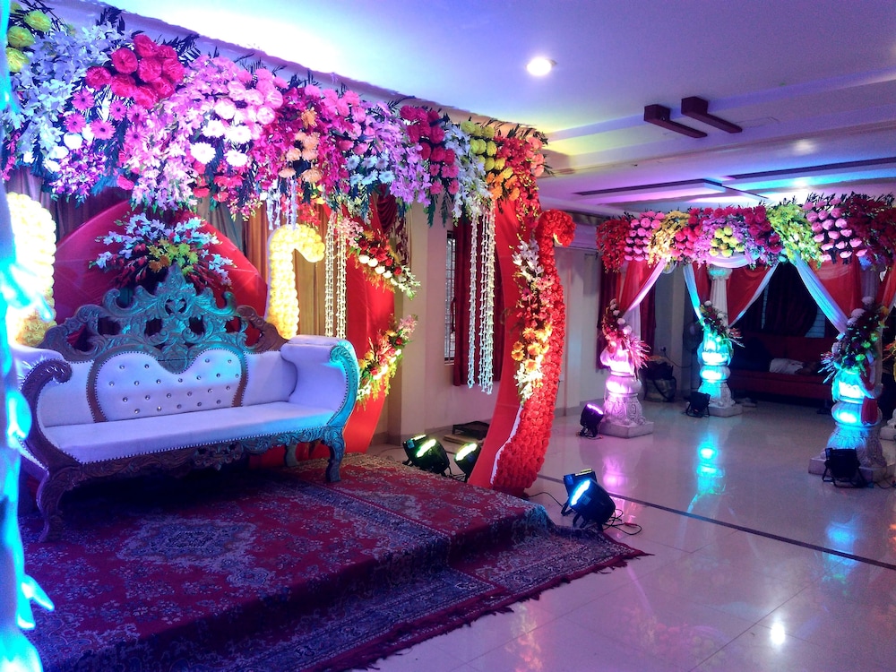 Avisha Hotel 44/50