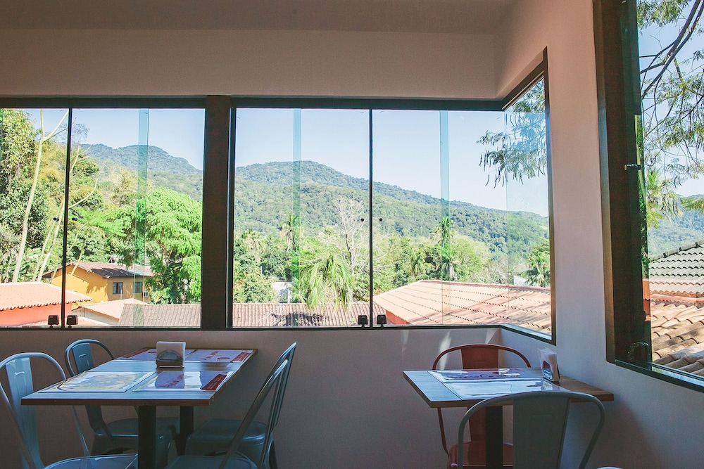 Clh Suites Ilha Grande 8/45