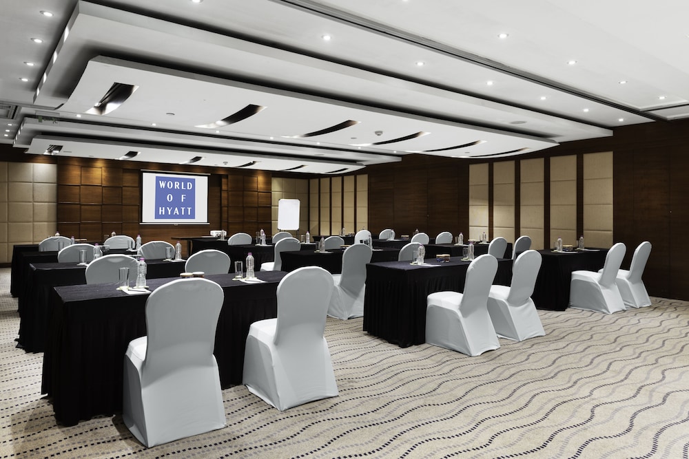 Hyatt Pune 60/70