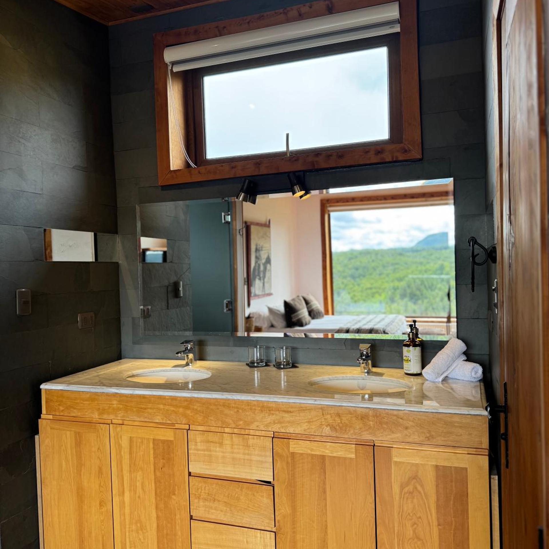 Nomades Hotel Boutique 45/45