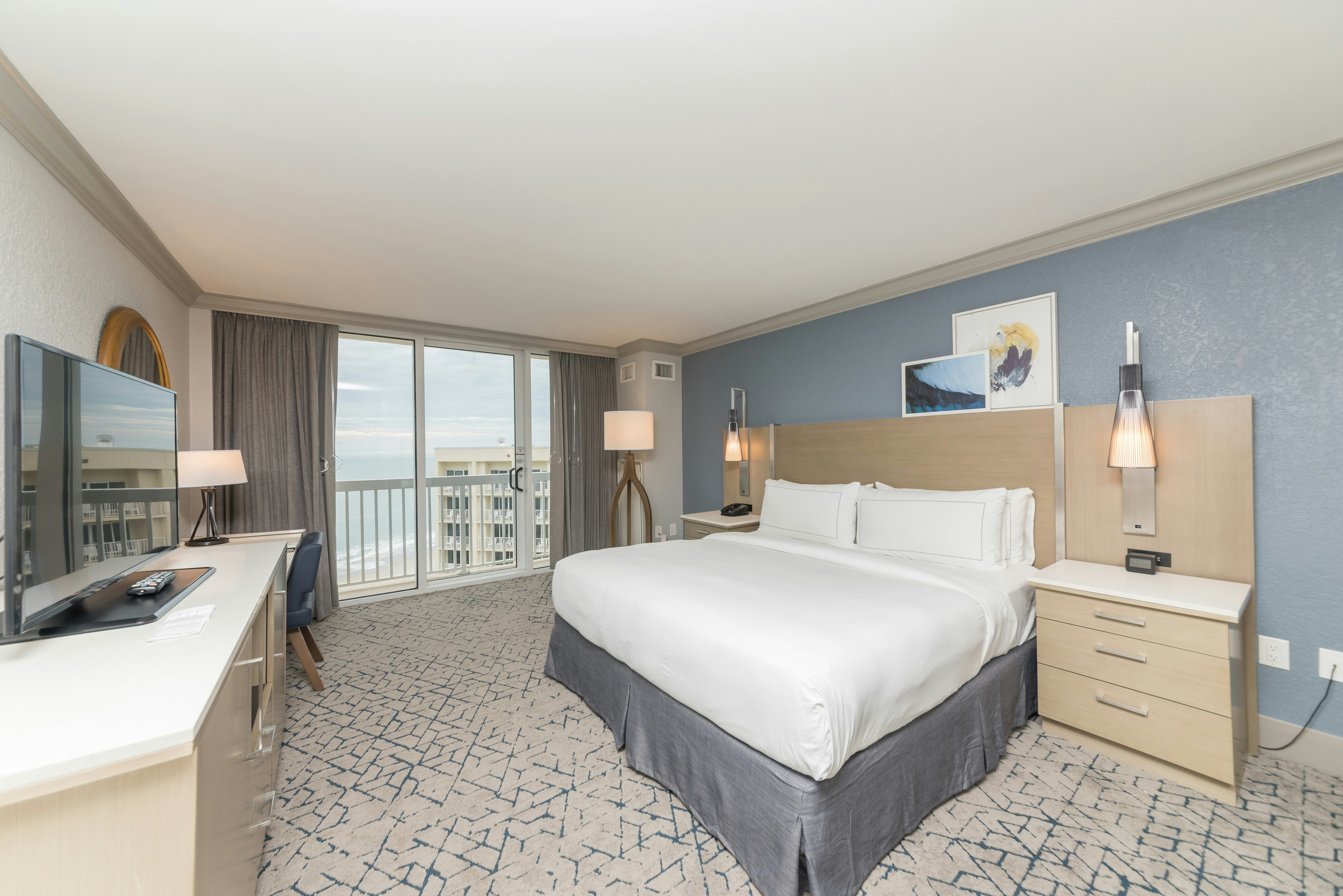 ROOM, KING BED, OCEAN FRONT, ACCESSIBLE