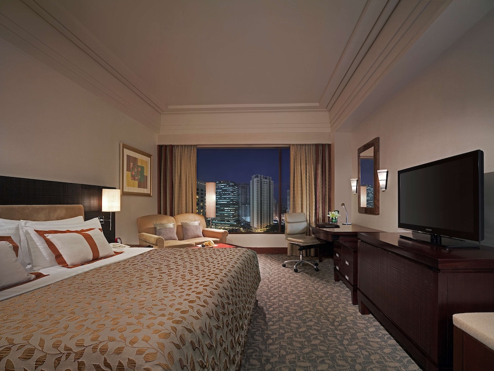EDSA Shangri-La Manila 9/49