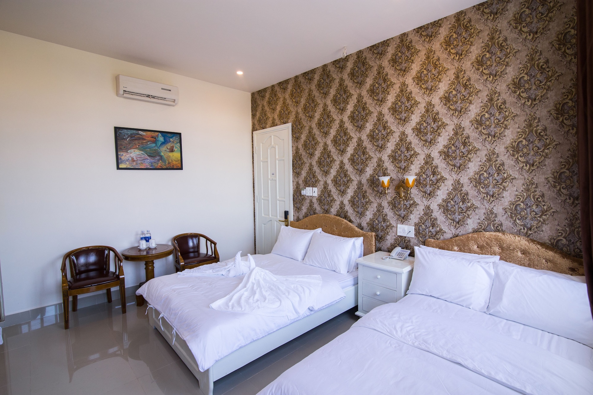 Family, 1 Double and 1 Single Bed