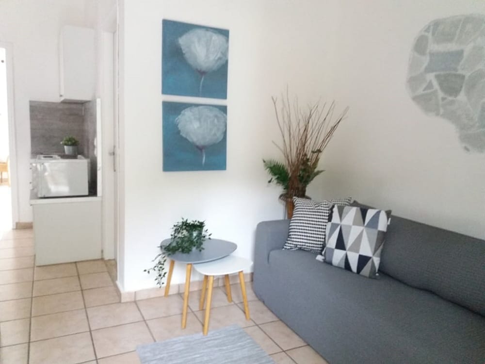 Oceanis Rooms Apartments 17/50