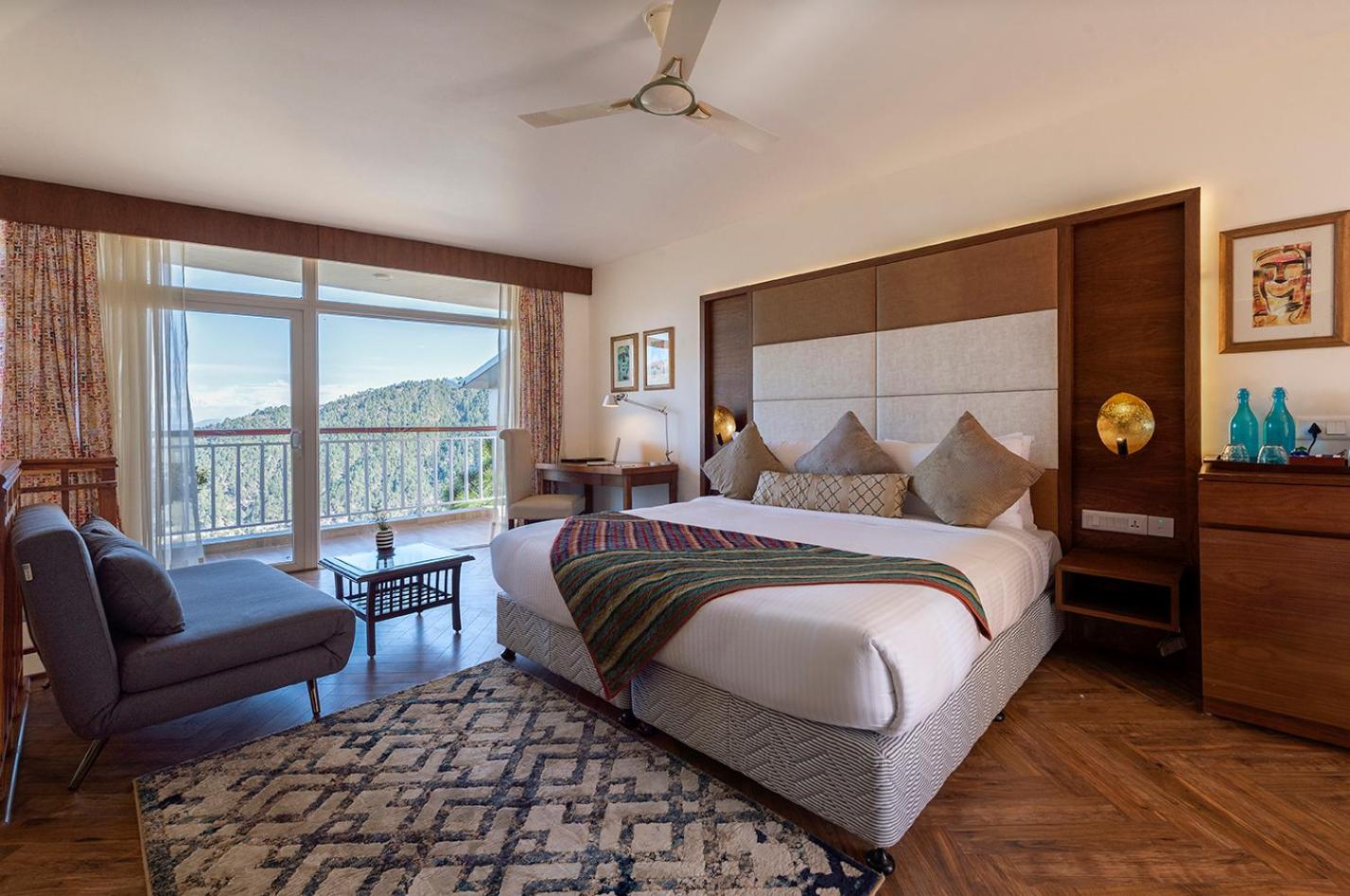 Himalayan View with Balcony