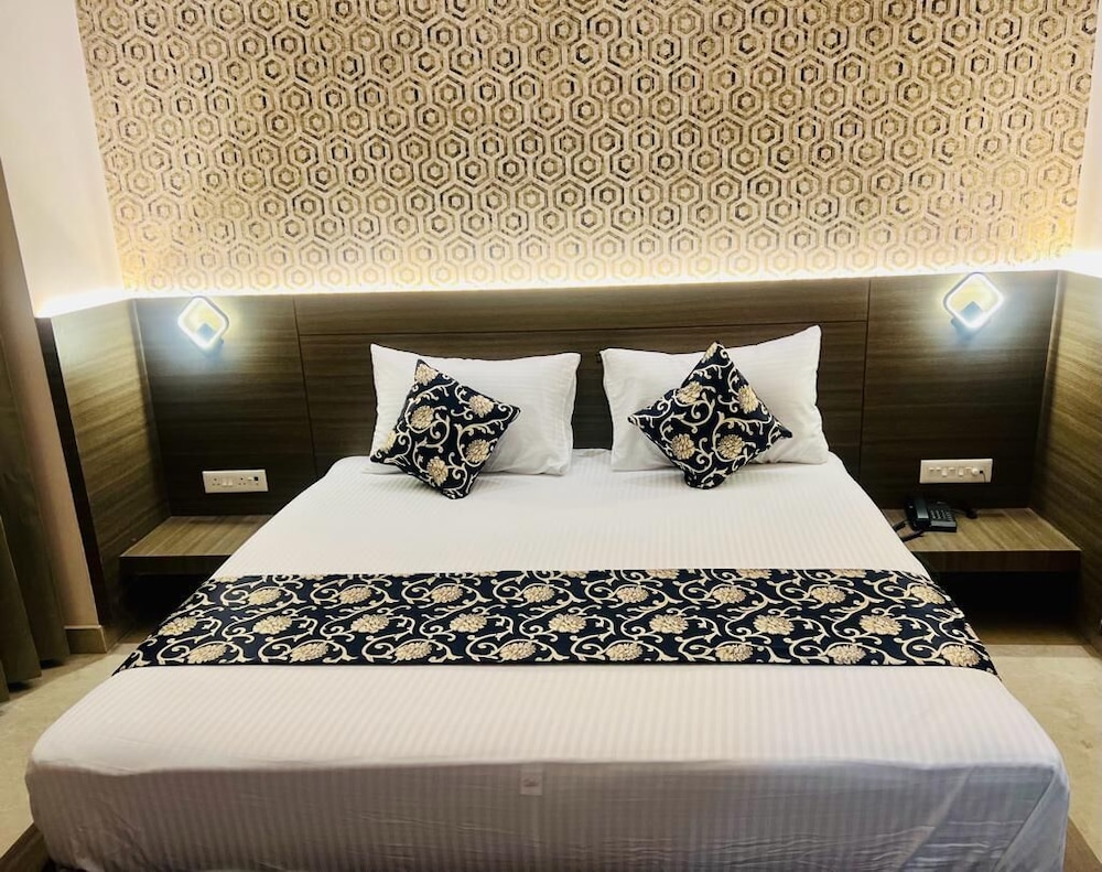 R.G Bilkha Hotel and Resorts 14/47