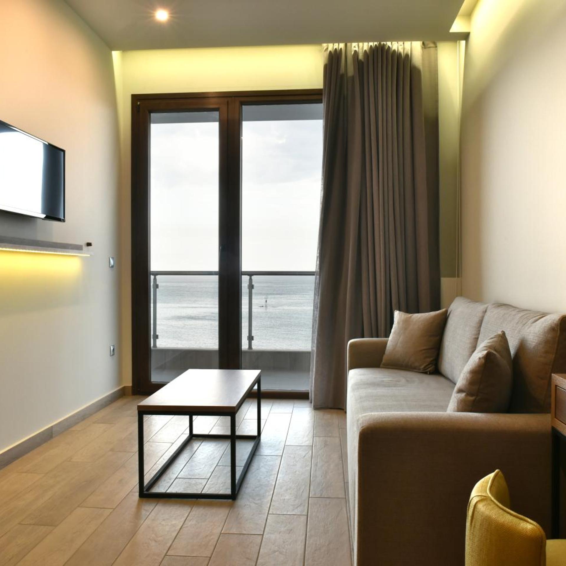 Mistral Seaside Hotel 25/36