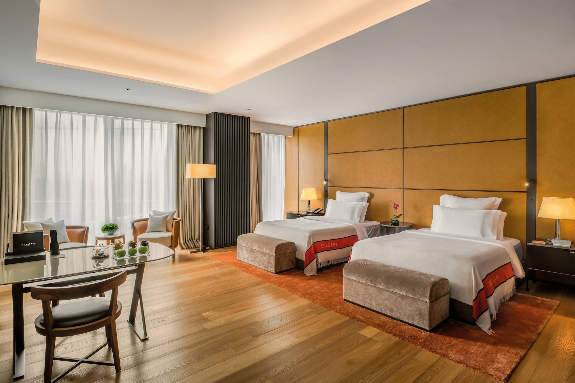 غرفة ديلوكس بسريرين مزدوجين بإطلالة على المدينة، The Bulgari Hotel Beijing 3/6