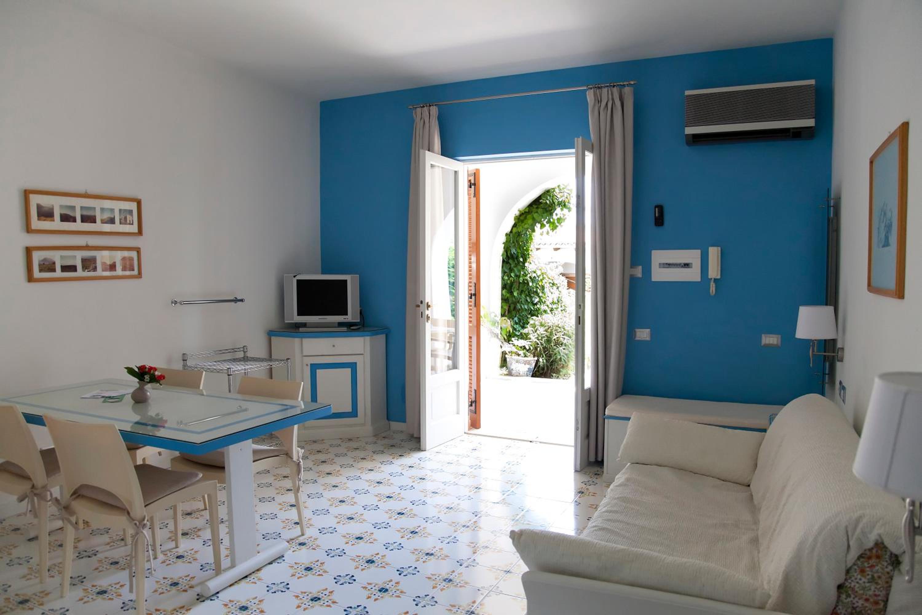 Hotel Residence Mendolita 33/50