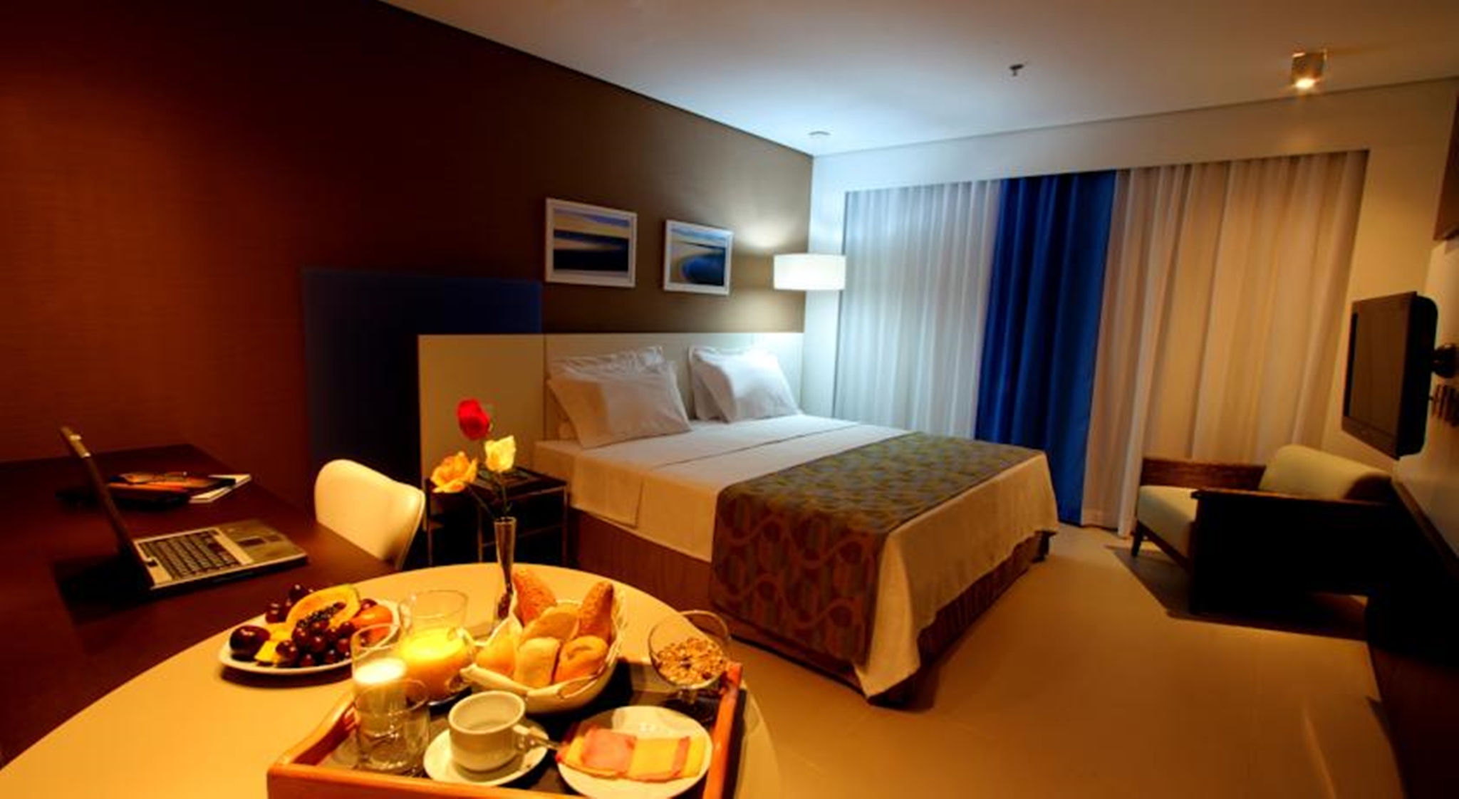 غرفة ديلوكس بسرير كينج، Hotel Intercity Salvador 5/6