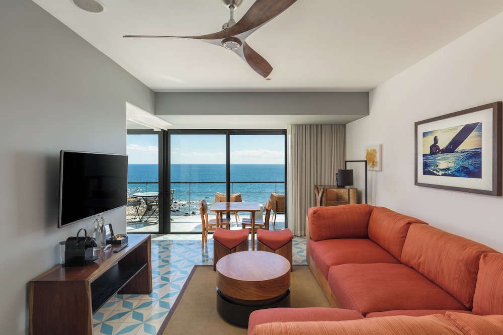THE CAPE - A THOMPSON HOTEL 46/68