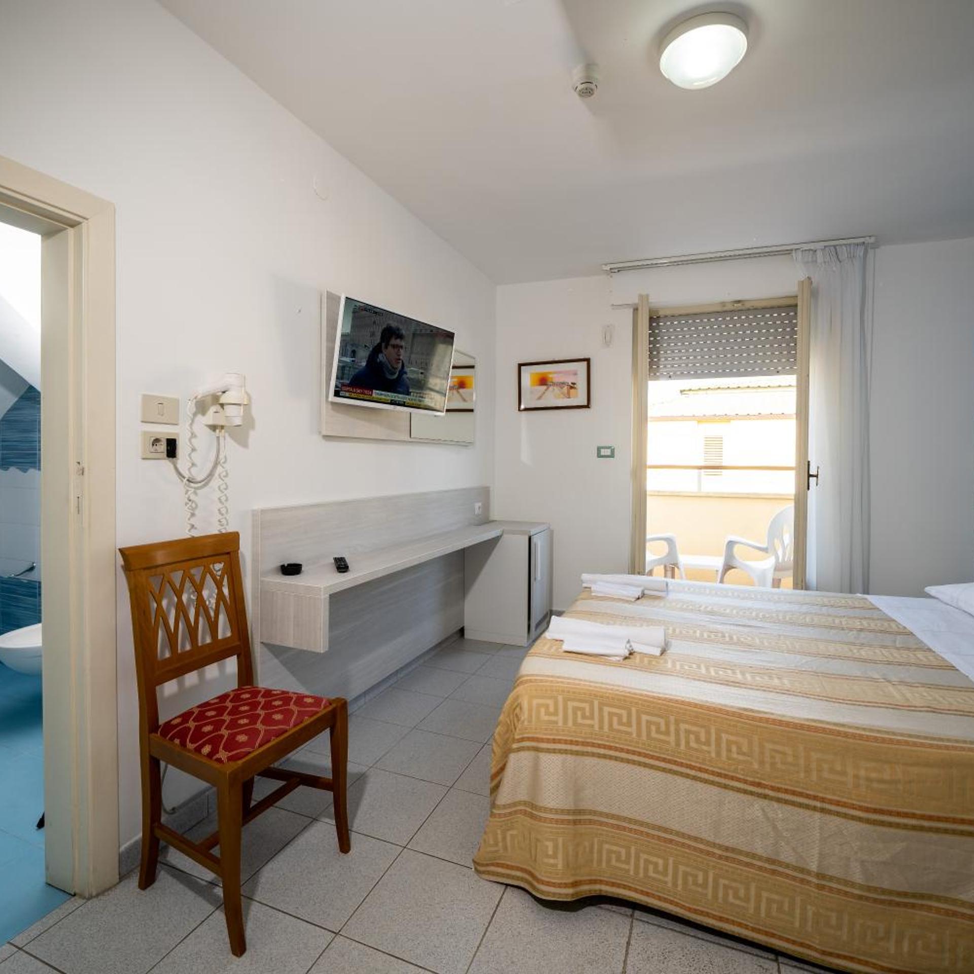 Hotel Florida 12/50
