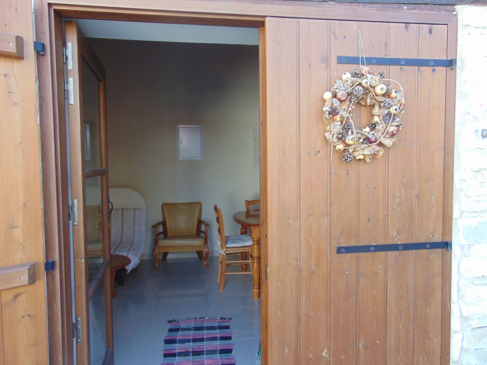 Charalambos Holiday Cottage 38/50