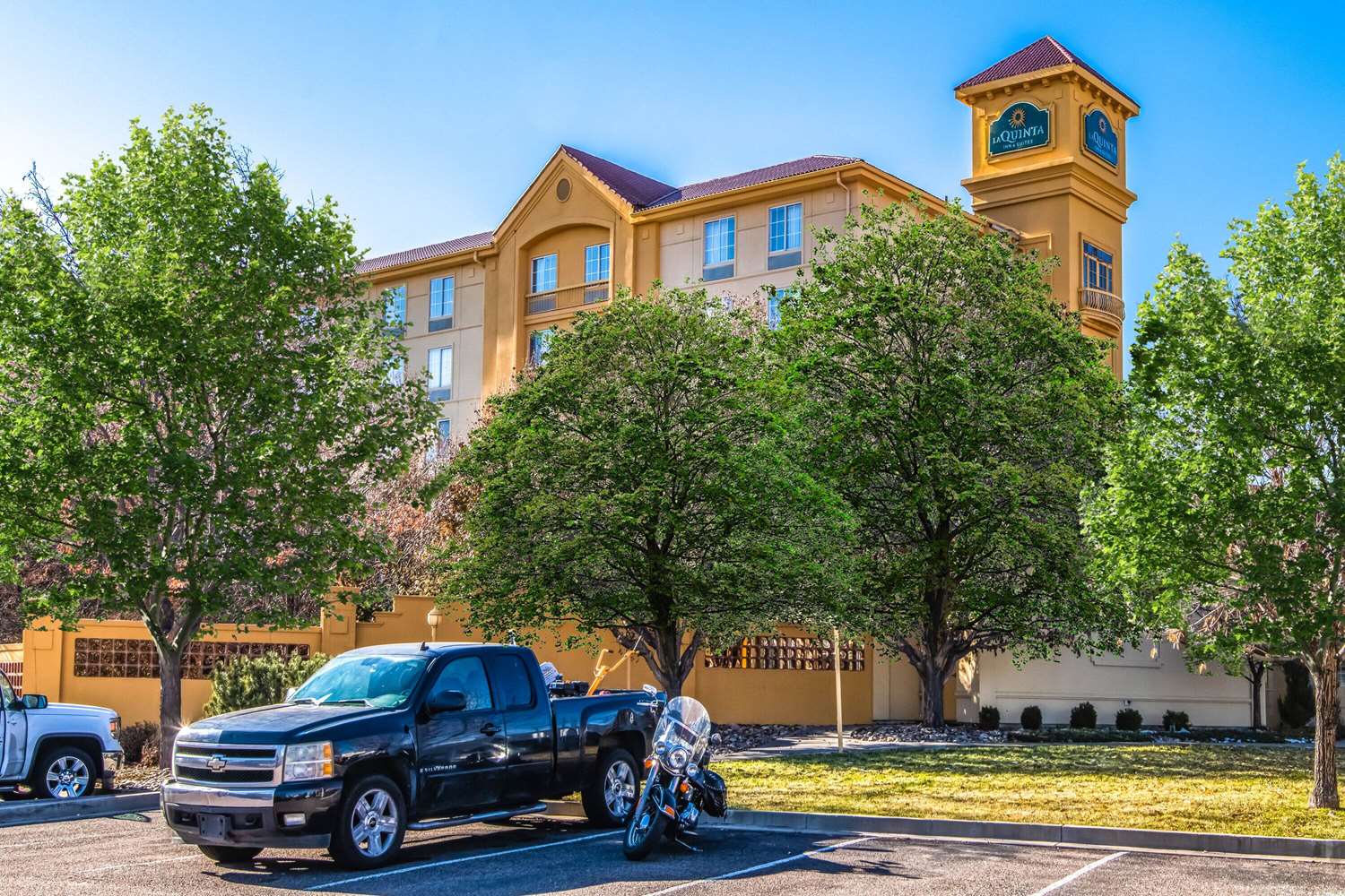 La Quinta Inn & Suites by Wyndham Colorado Springs South AP 26/33