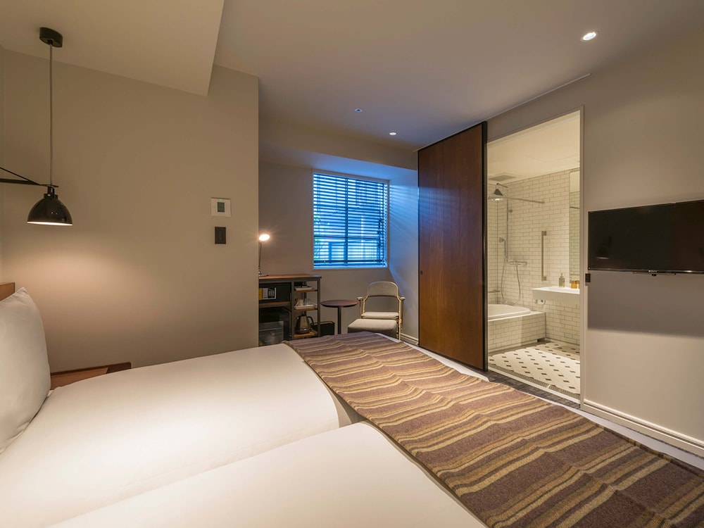 Ebisuholic Hotel 15/65