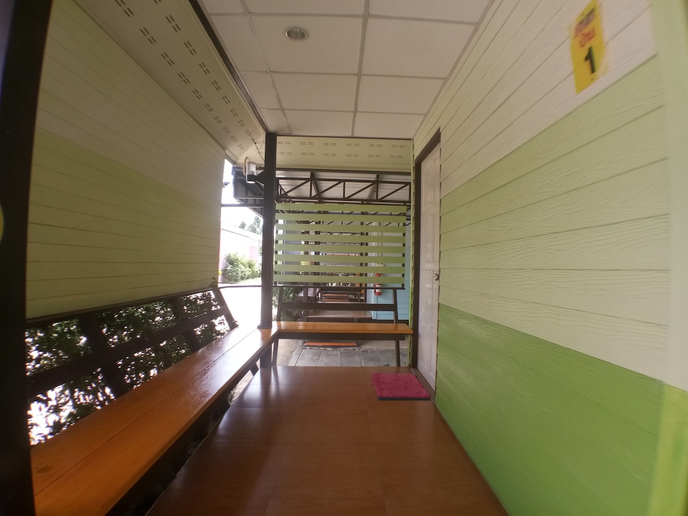 Hi Tech Resort 19/33