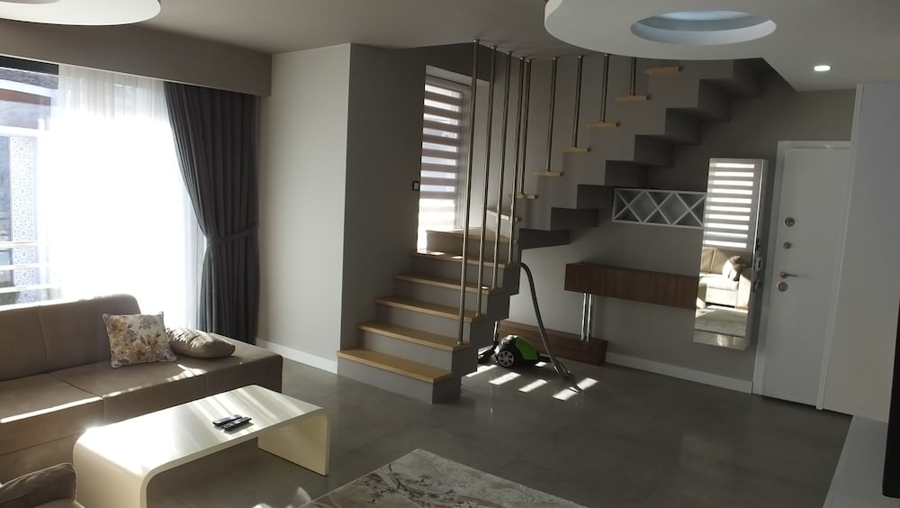 Hande Homes 17/39