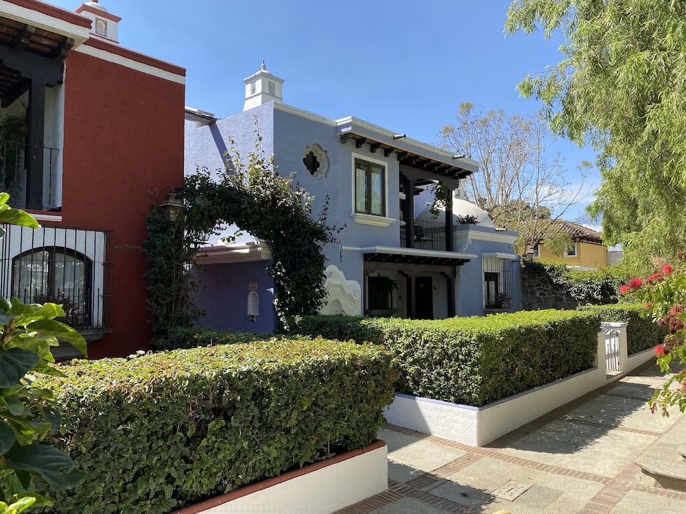 VILLA COLONIAL 4/49