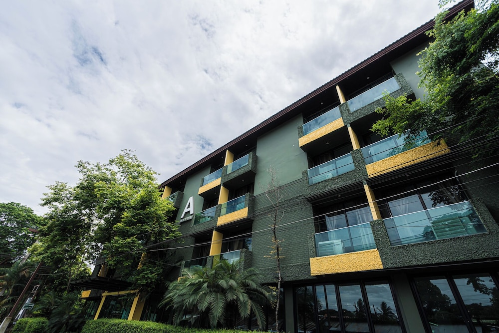 A Hotel Budget 2/61