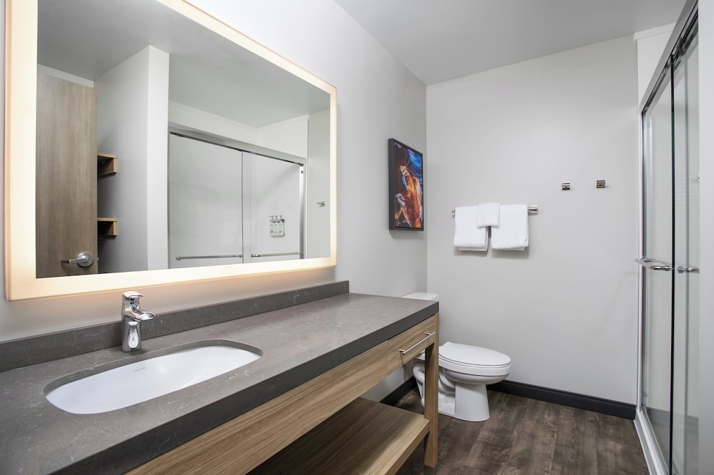 Candlewood Suites Chattanooga – Hamilton Place by IHG 46/48
