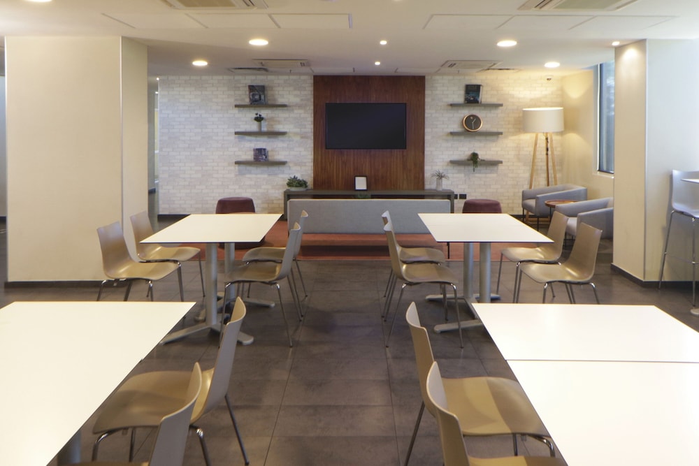 City Express by Marriott Rosarito 46/64