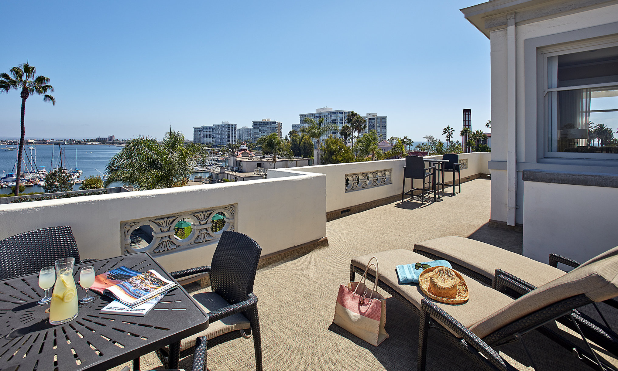 Glorietta Bay Inn 57/78