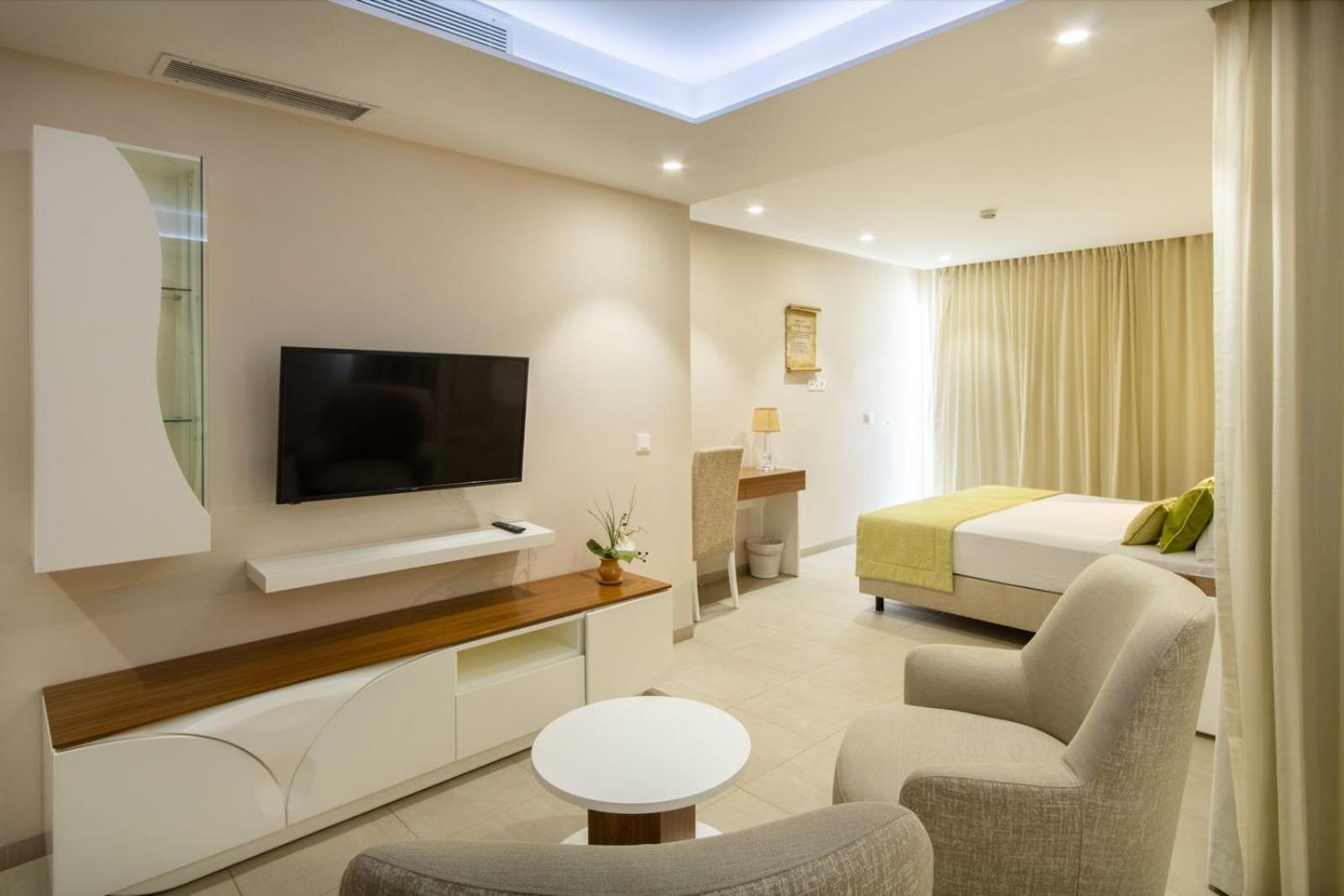 Luna Boutique Hotel 33/50