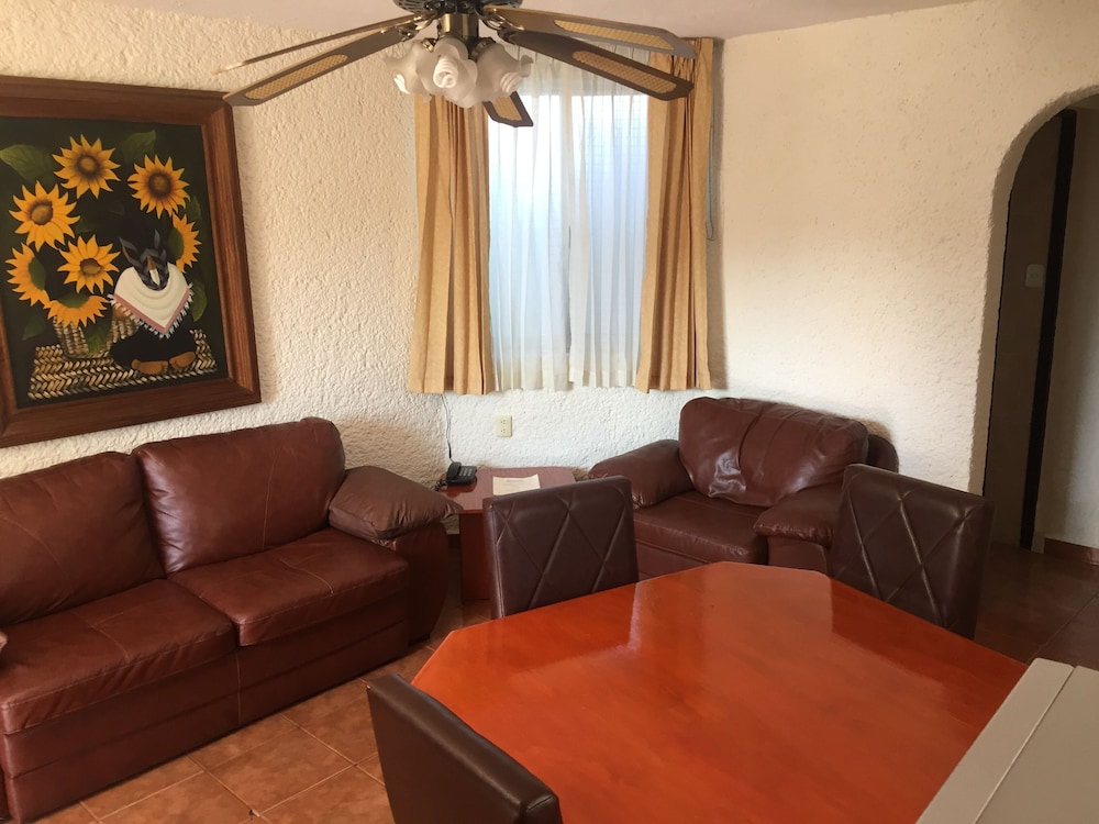 Villa del Sol and Suites 39/62