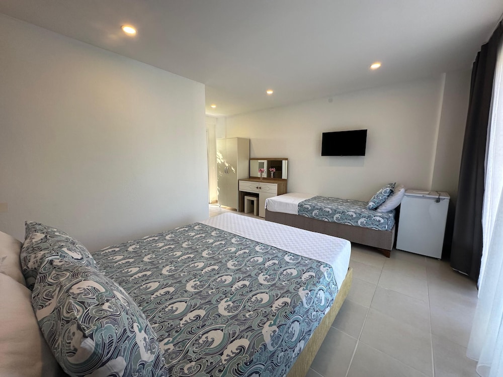 Adasu Otel Marmara Adasi 13/50