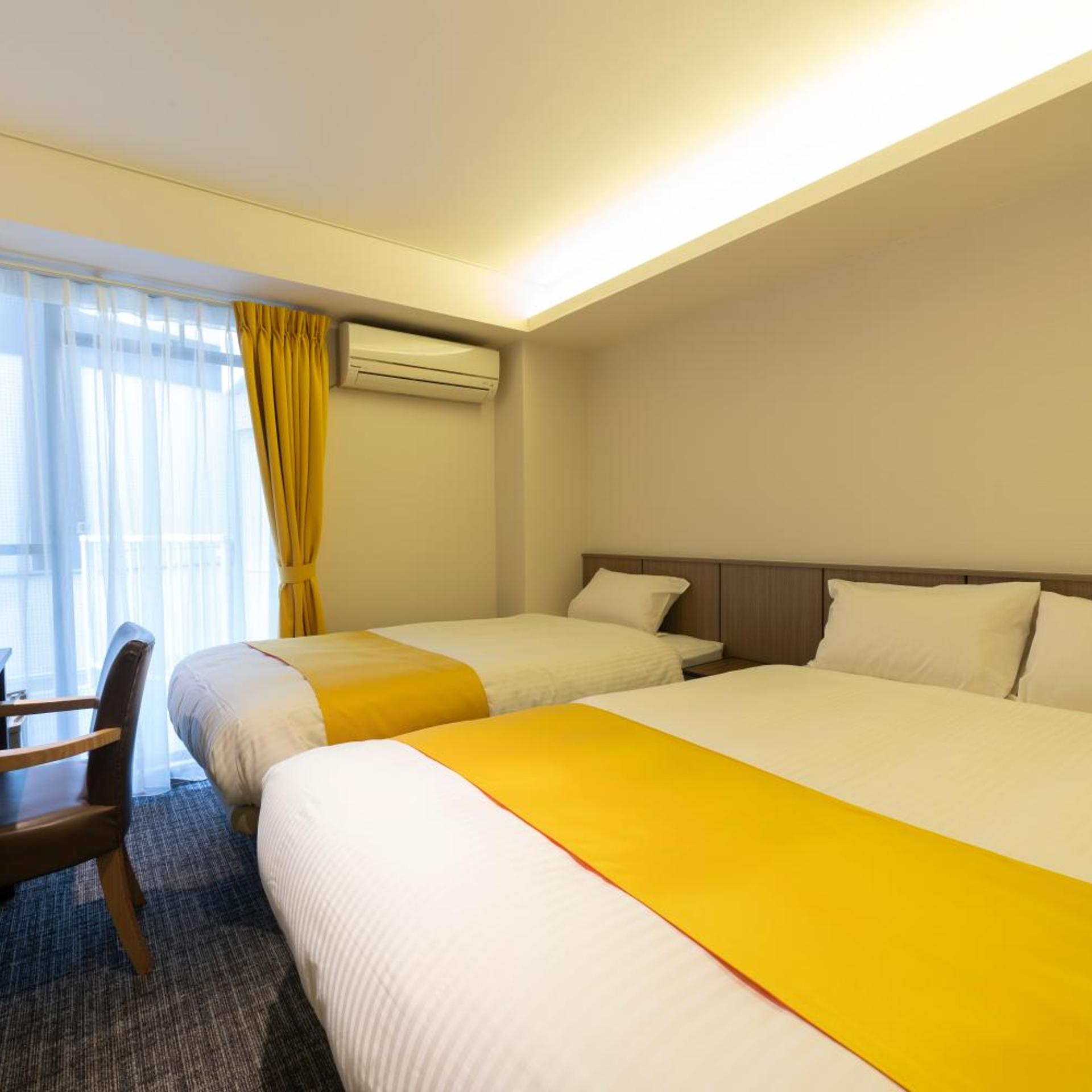 Room, Single Bed