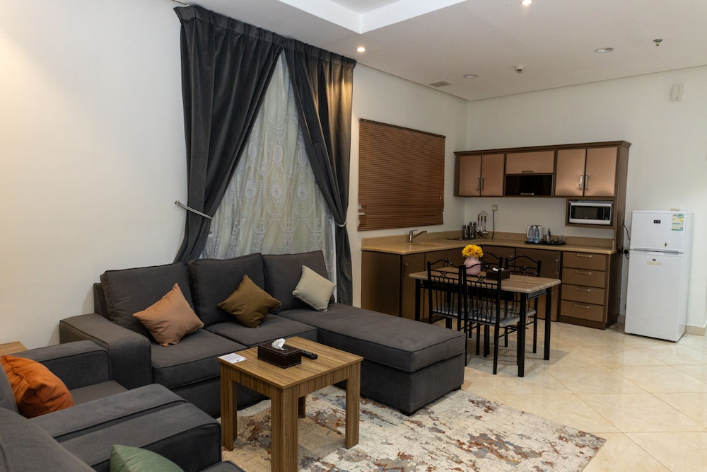 فندق ادماير(Admire Apart' Hotel) 30/50