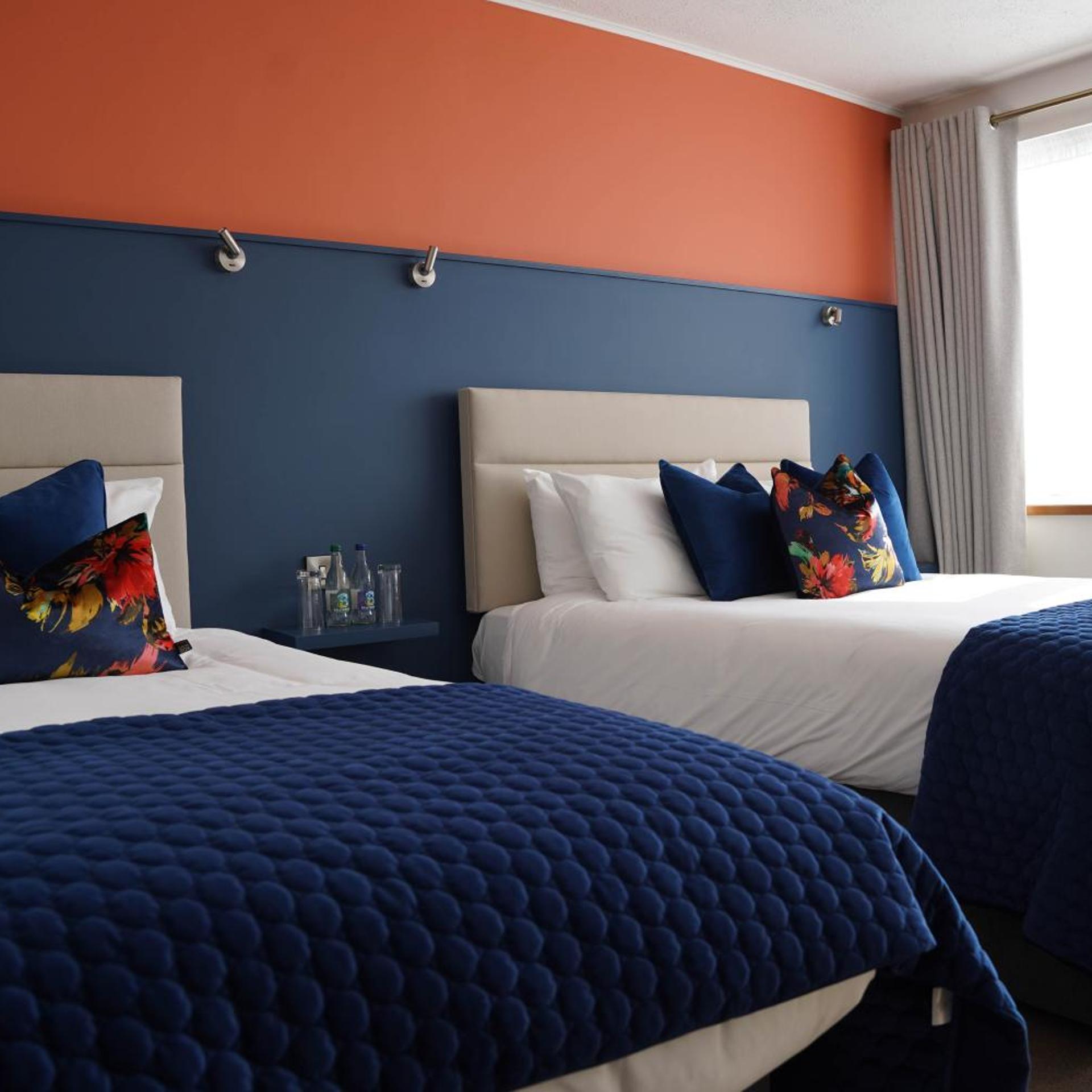 Alcock & Brown Hotel 8/48