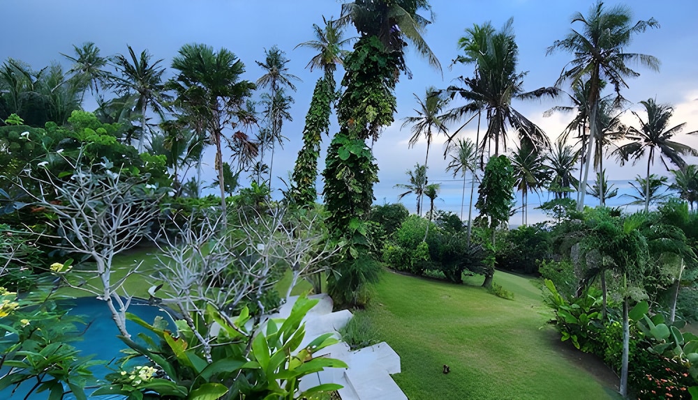 Villa Delmara At Balian Beach 44/55