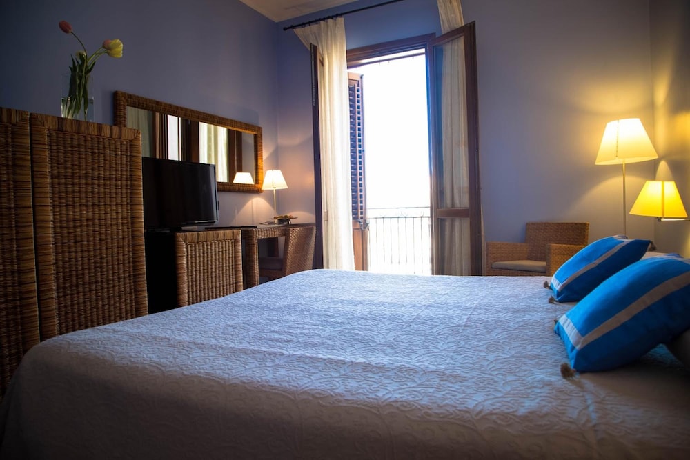 Cetarium Hotel 13/63
