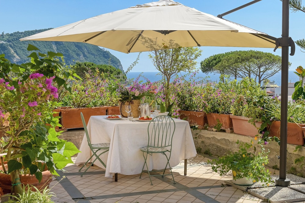 Hotel Villa Melodie - Adults Only 4/50