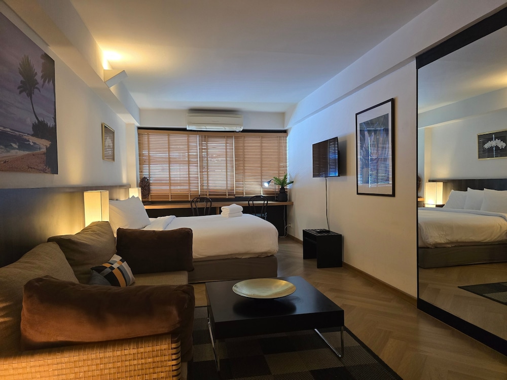 Sathorn Terrace Apartment 41/50