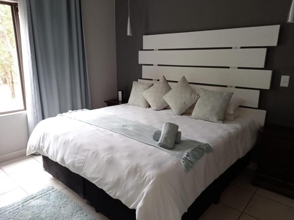 Turaco Lodge 14/47