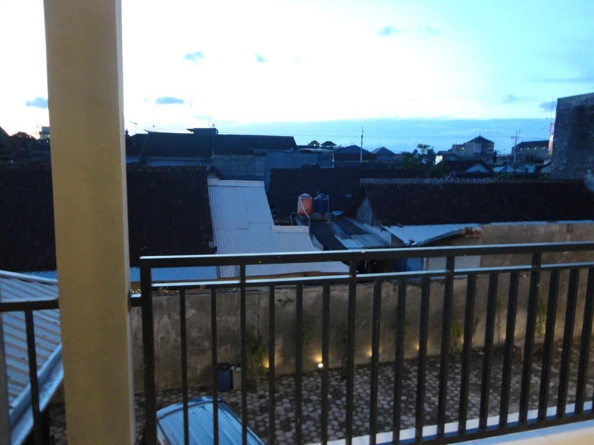 Pendowo Huis Guest House 9/11