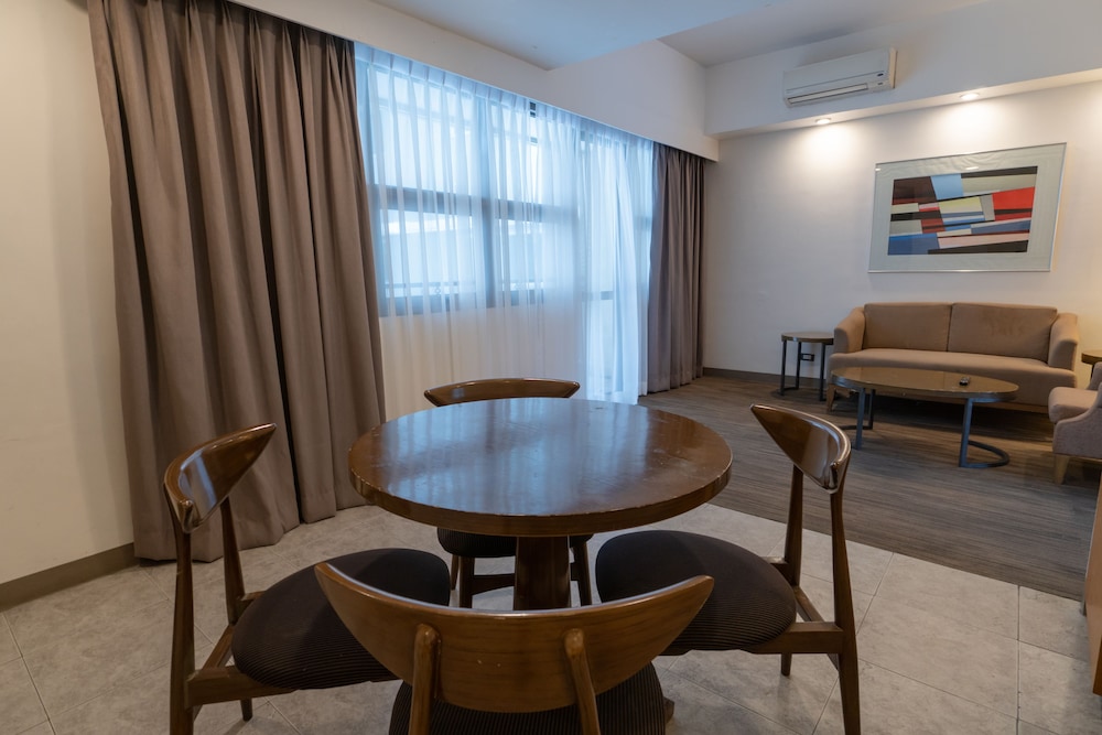 La Breza Hotel 36/57