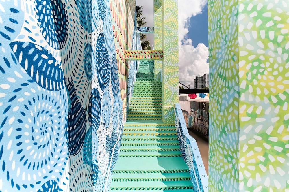 Arlo Wynwood 43/50